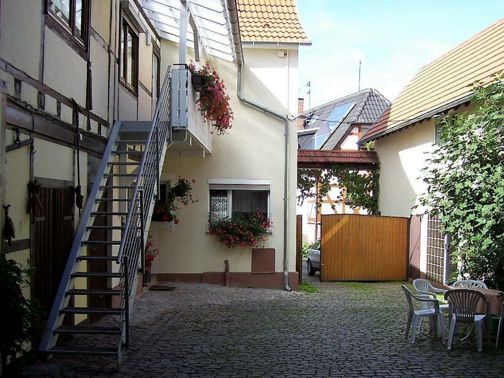 Weingut & Gaestehaus Nagel Kapellen-Drusweiler Eksteriør bilde